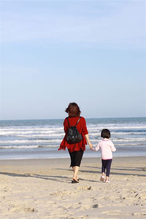 mother and daughter images|10,000+ Free Mother Daughter & Mother Images